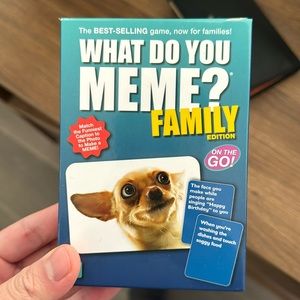 What Do You Meme? Family Edition On the Go Game